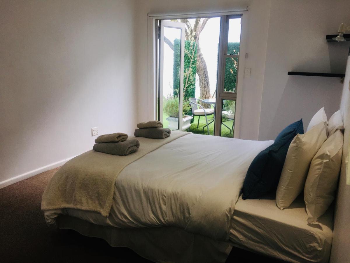 Apartemen 270 m² dengan 2 kamar tidur dan 2 kamar mandi pribadi di Camps Bay Cape Town Bagian luar foto