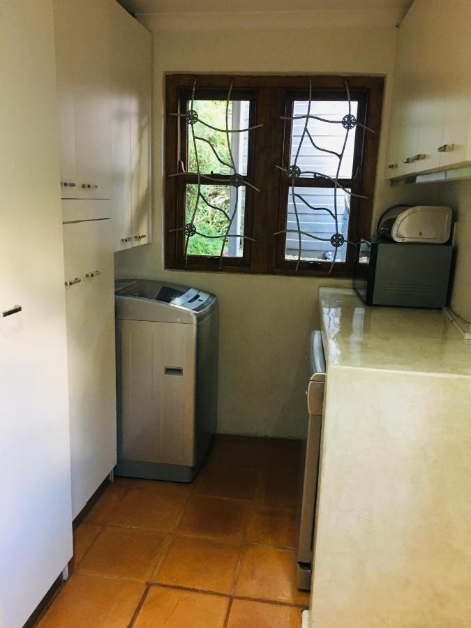 Apartemen 270 m² dengan 2 kamar tidur dan 2 kamar mandi pribadi di Camps Bay Cape Town Bagian luar foto