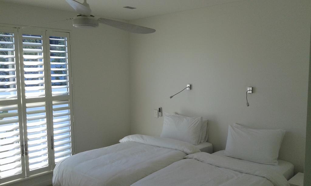 Apartemen 270 m² dengan 2 kamar tidur dan 2 kamar mandi pribadi di Camps Bay Cape Town Bagian luar foto