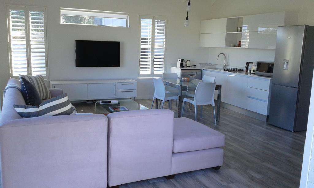 Apartemen 270 m² dengan 2 kamar tidur dan 2 kamar mandi pribadi di Camps Bay Cape Town Bagian luar foto