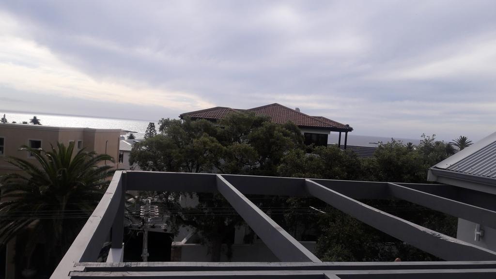Apartemen 270 m² dengan 2 kamar tidur dan 2 kamar mandi pribadi di Camps Bay Cape Town Bagian luar foto
